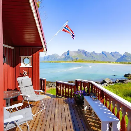 Ferienhaus Beach side HeiaHytta in Fredvang *